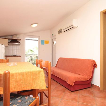 Apartments With A Parking Space Umag - 7039 Chambre photo