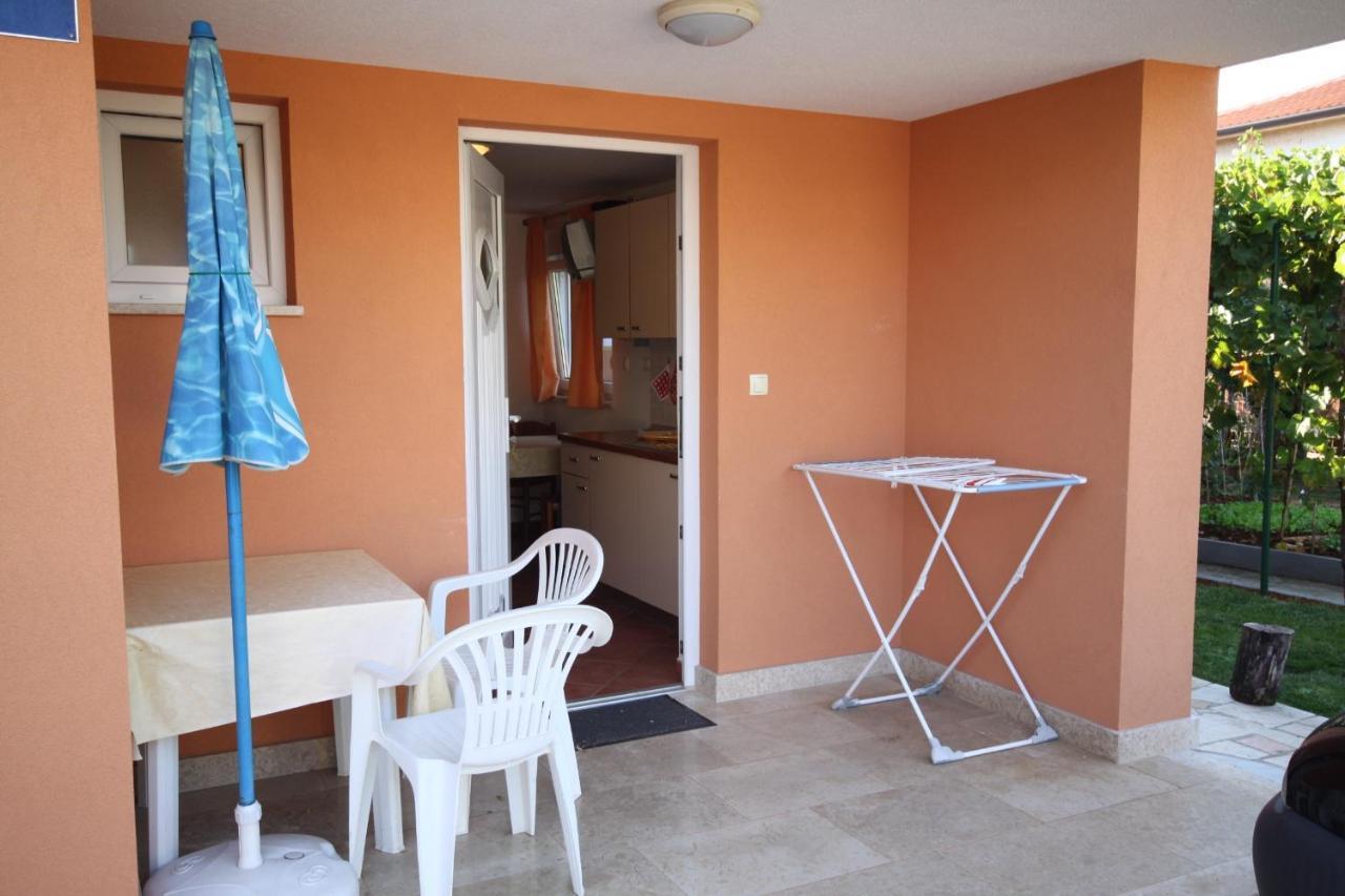 Apartments With A Parking Space Umag - 7039 Extérieur photo
